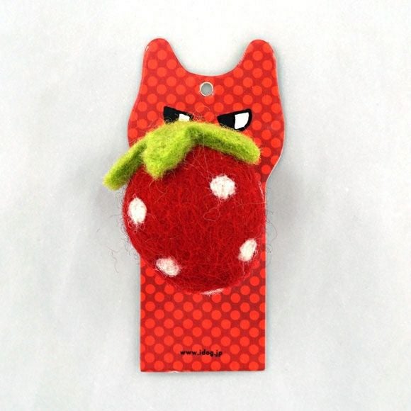 【 猫 おもちゃ 】iCaTOY コロコロフェルトTOY いちご