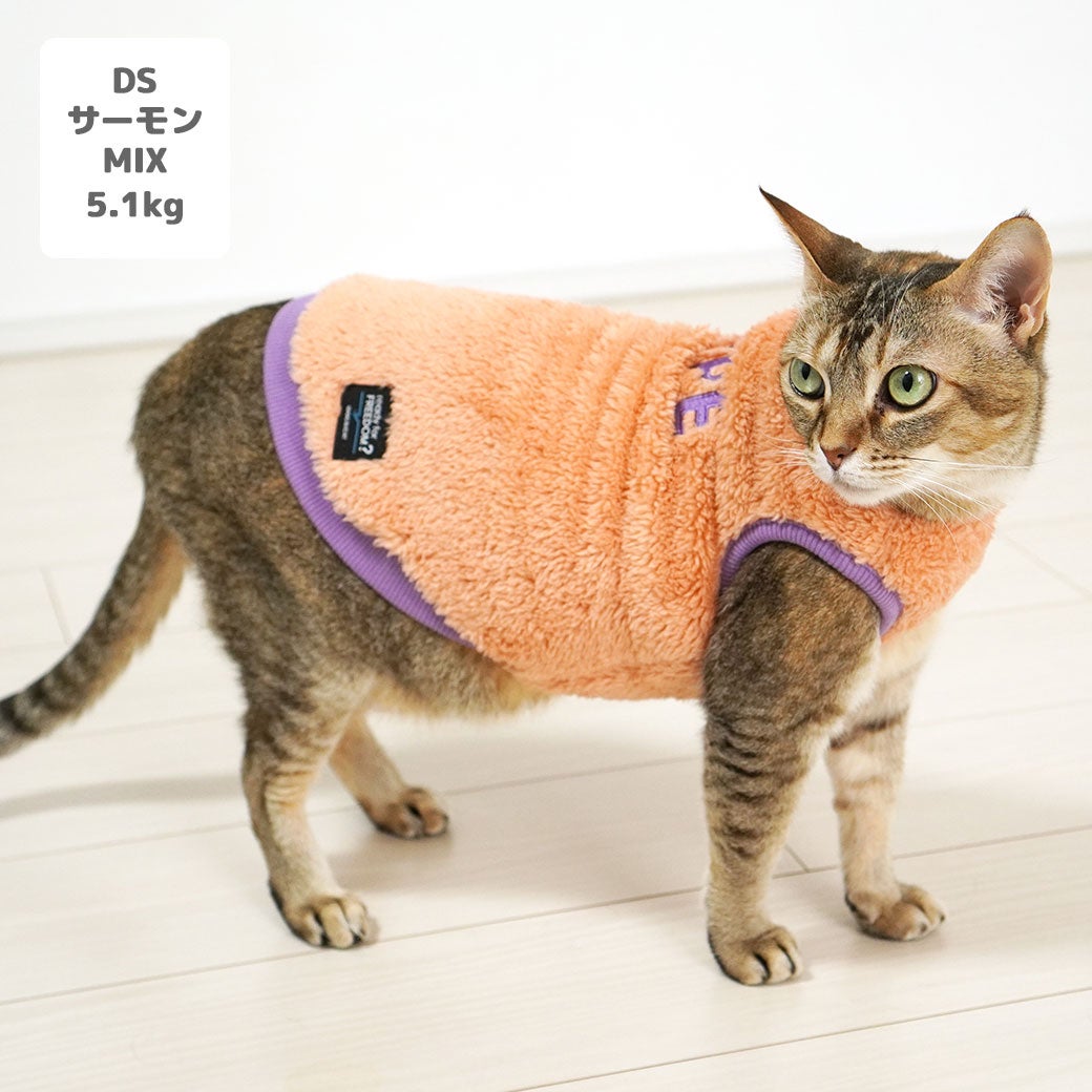 MIX5.1kg(首21/胴40/丈34cm)のニコちゃんはサーモンのDSを着用