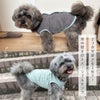 背中開きで着せることができるリバーシブルベスト