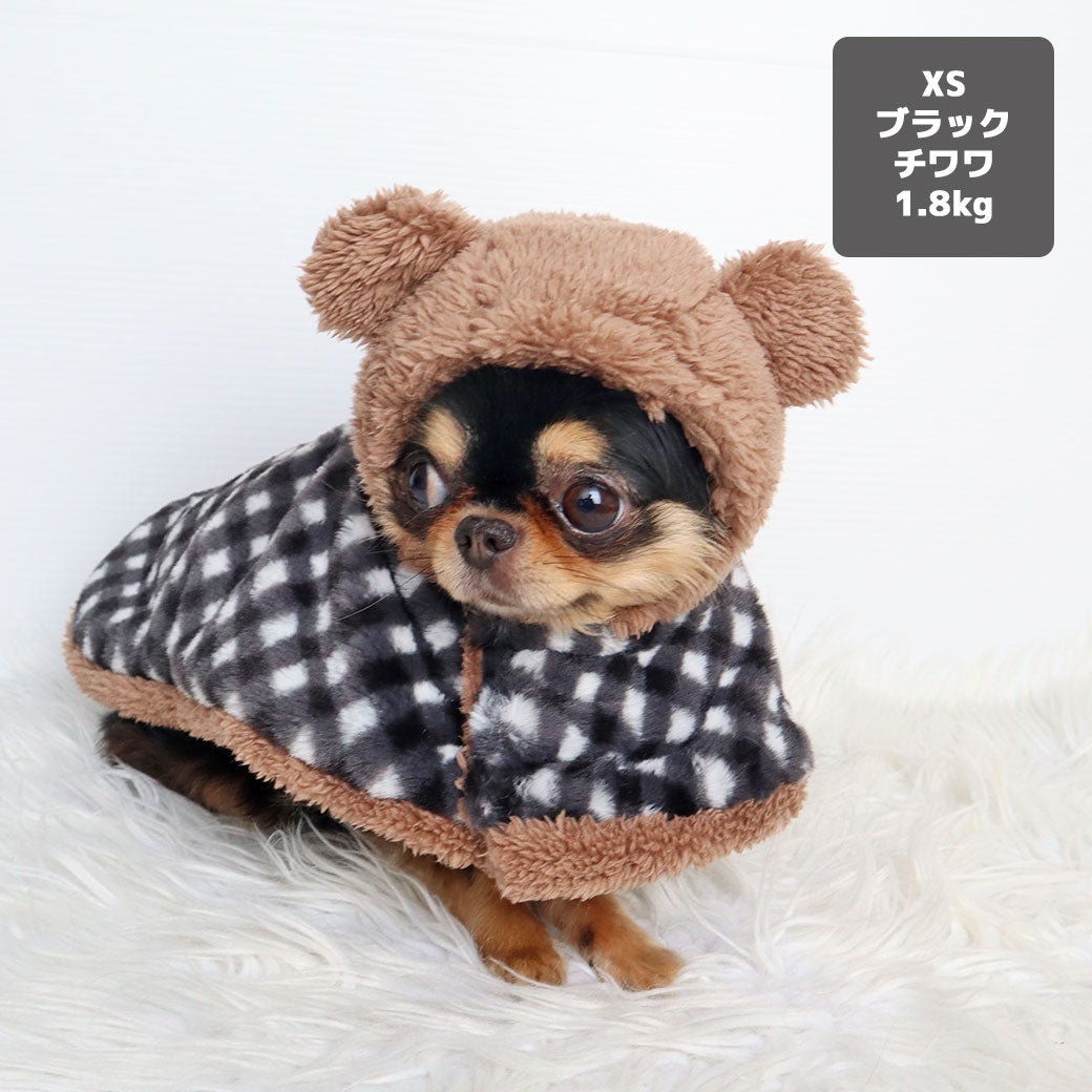 チワワ1.8kg(首19/胴29/丈21cm)のウメちゃんはブラックのXSを着用