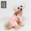 トイプー1.9kg(首17/胴29/丈22cm)のメリナちゃんはピーチピンクのSを着用